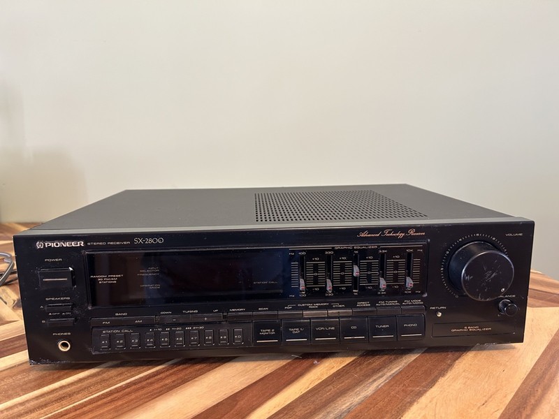 Vintage Pioneer SX-2800 Stereo Receiver
