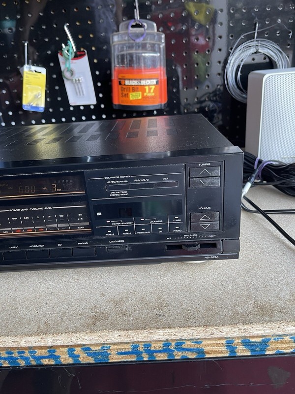 Fisher RS-913A Stereo Receiver . For Parts Or Repair . gallery