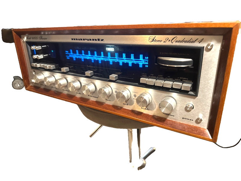 MARANTZ 4400 AM/FM BLUE SCOPE QUAD RECEIVER /WC-43 CABINET FULLY SERVICED gallery