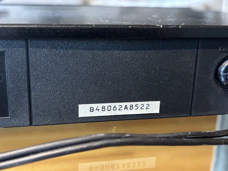 Vintage Fisher FM-271A Tuner FOR PARTS gallery