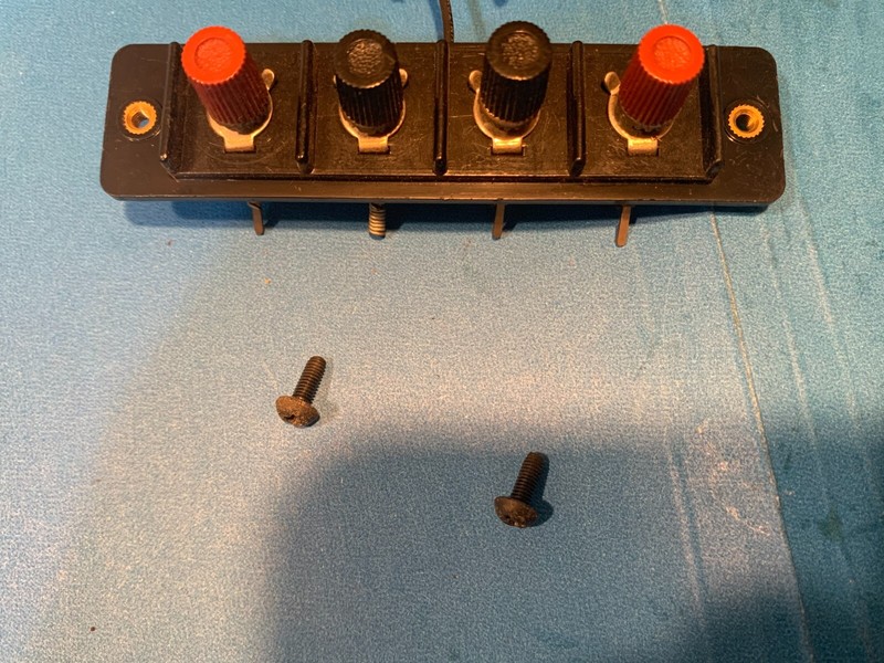 Pioneer SX-434 Stereo Receiver Parting Out – Speaker Jack Assembly
