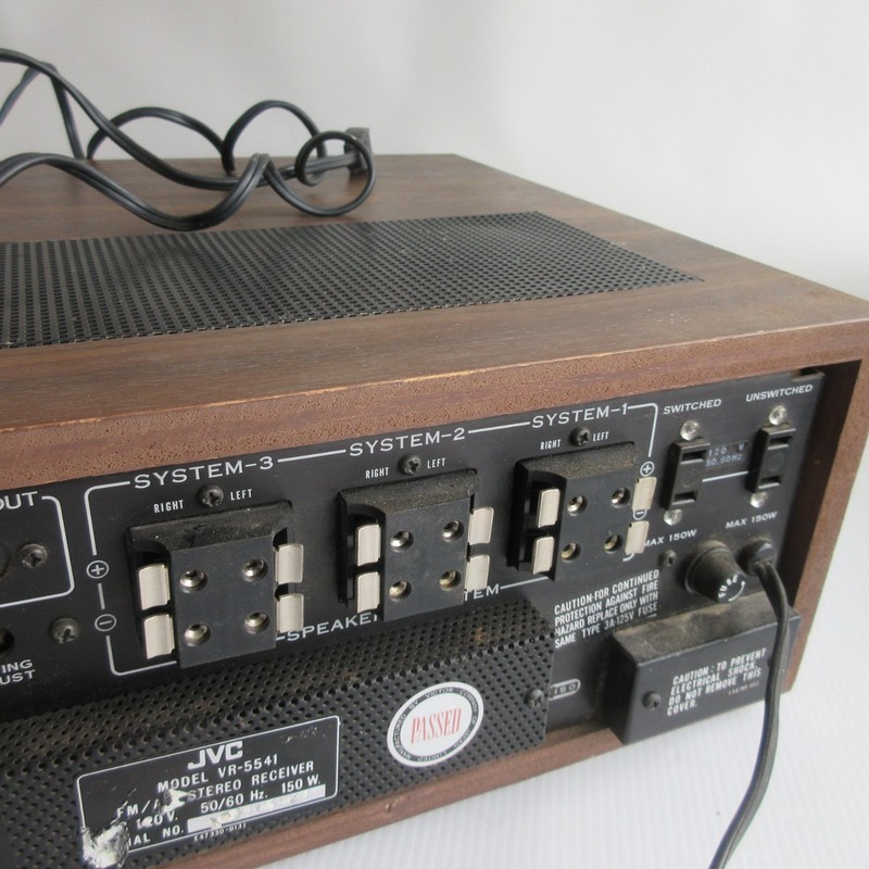 VTG JVC FM-AM Stereo Receiver VR-5541 Japan Powers up - UNTESTED as is gallery