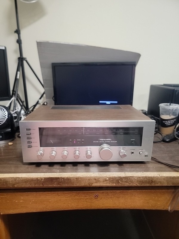 Realistic AM FM Stereo Receiver STA-100 Radio Shack