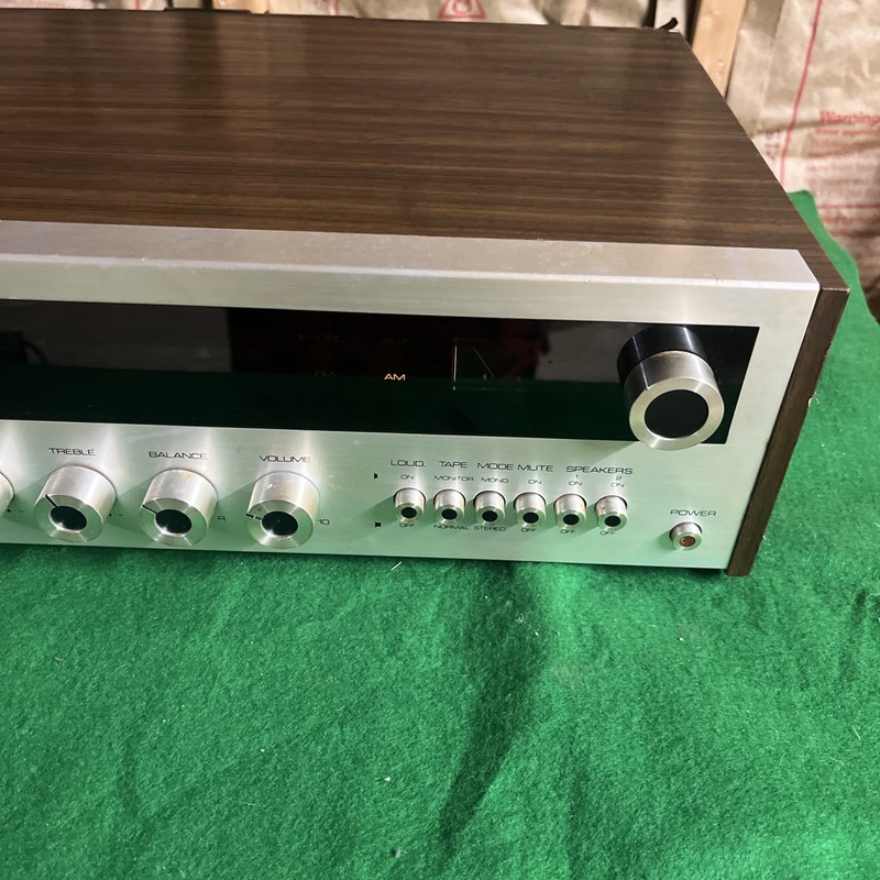 Vintage 1970s Silverface H.H. SCOTT R31S Stereo Receiver gallery