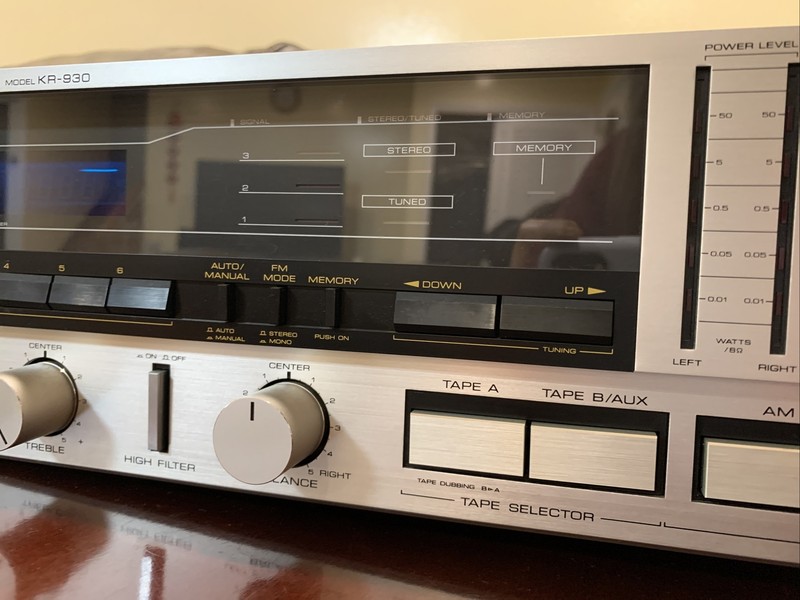 Kenwood AM-FM Stereo Receiver KR-930 gallery