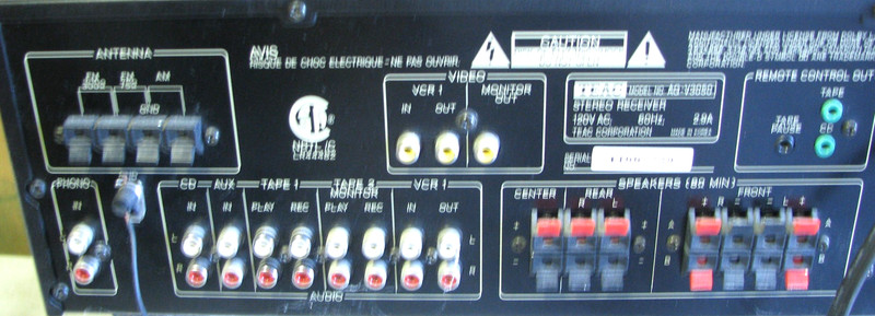 Vintage TEAC AG-V3050 AUDIO/ VIDEO SURROUND RECEIVER Powers up/ Lights up gallery