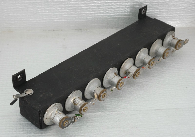 McIntosh MAC 1900 Receiver Part : Lamp Holder ( A ) gallery