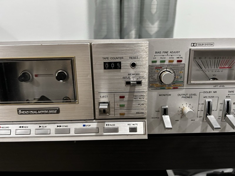 AIWA AD M700 3HEAD Cassette Player gallery