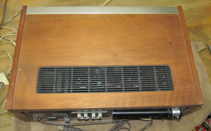Vintage Realistic STA-52B AM/FM Stereo Receiver, NICE, WORKS gallery