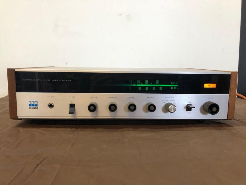 Vintage BSR MCDONALD Model 30 AM/FM Stereo Magnetic Receiver – Used