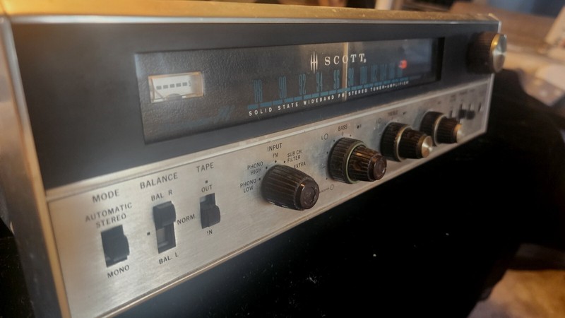 Classic HH Scott Stereomaster 342 Receiver w/ Walnut Case & Orig. Owners Manual