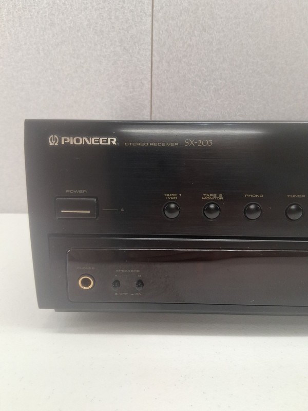 Pioneer SX-203 Stereo Receiver gallery