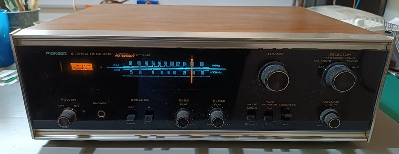 Pioneer Model SX-440 Wood Stereo AM/FM Receiver gallery