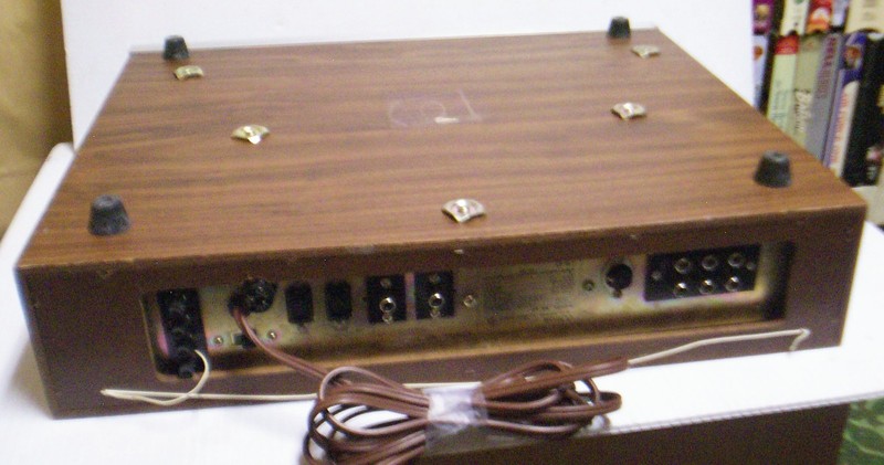 Vintage MGA FM / AM Stereo Receiver Model # SA-10 gallery