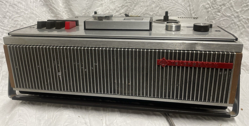 Telefunken Reel to Reel Vintage Not Working For Parts Made in Japan gallery