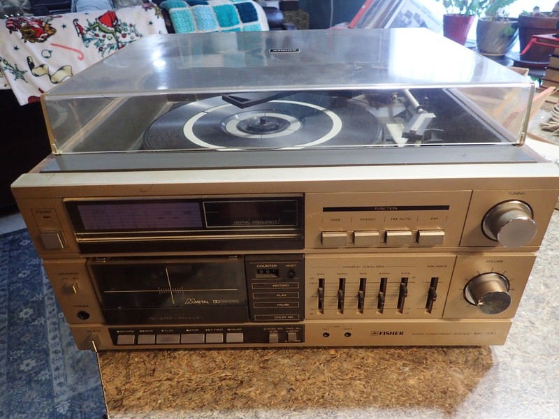 Fisher Audio Component System MC-730 For Parts or Repair – as is.
