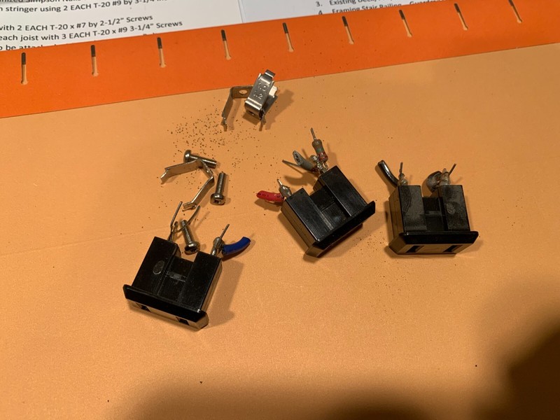 Yamaha CR-1020 Stereo Receiver Part Out AC Outlet (ONE ONLY!!)