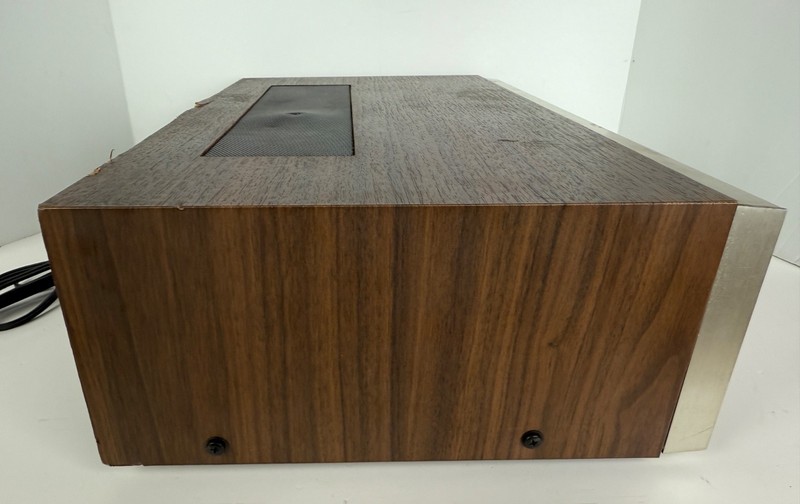 KLH RESEARCH - MODEL 52 - AM/FM STEREO RECEIVER - AS IS gallery