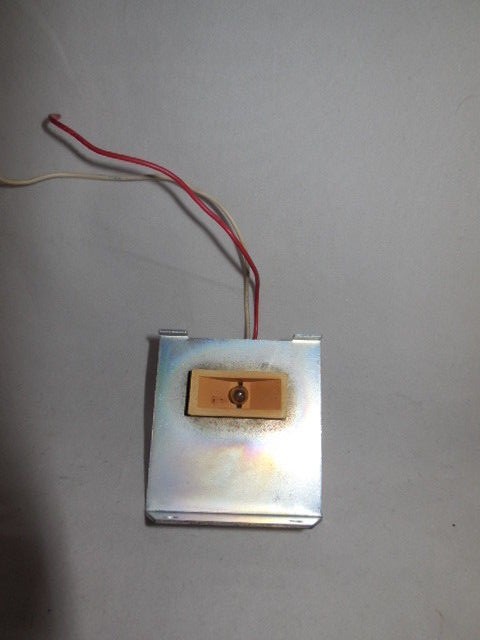 Marantz 2215B Stereo Indicator Lamp Housing gallery