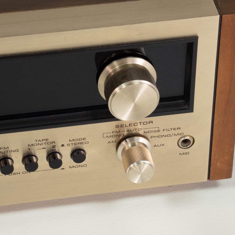 Vintage Pioneer SX-525 Stereo Receiver Sounds Great Needs Minor Service gallery