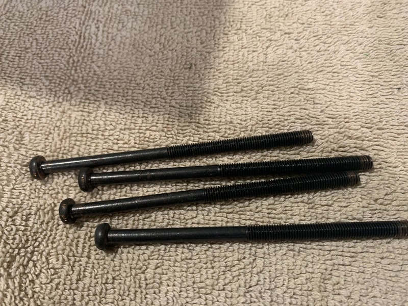 Yamaha CR-1000 Stereo Receiver -Bolts