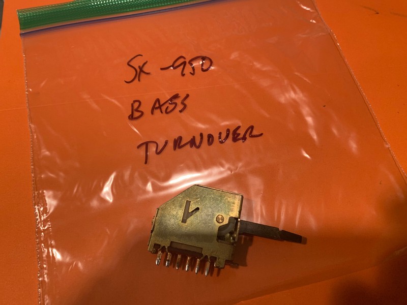 Pioneer SX-950 Stereo Receiver Parting Bass Turnover Switch