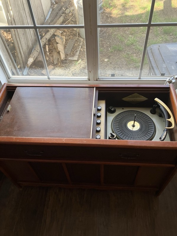 Magnox Stereophonic High Fidelity Console gallery