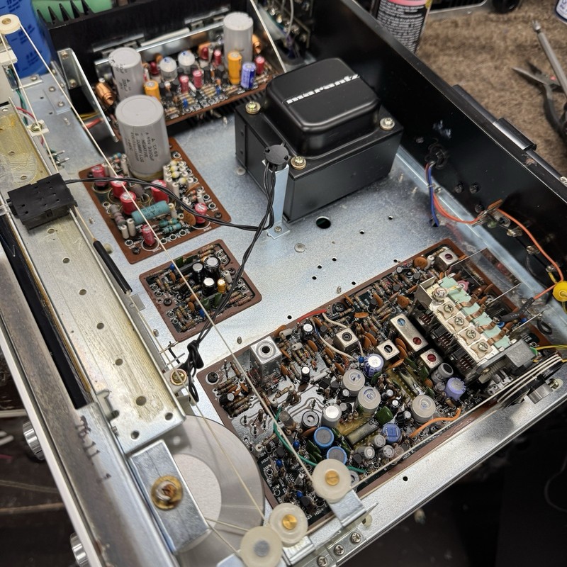 MARANTZ 2215B VINTAGE AM/FM STEREO RECEIVER - SERVICED - CLEANED - TESTED gallery