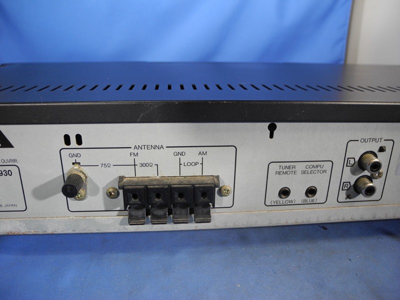 SANSUI CLASSIQUE QUARTZ PLL SYNTHESIZER TUNER MODEL # T-930 TESTED & GUARANTEED gallery