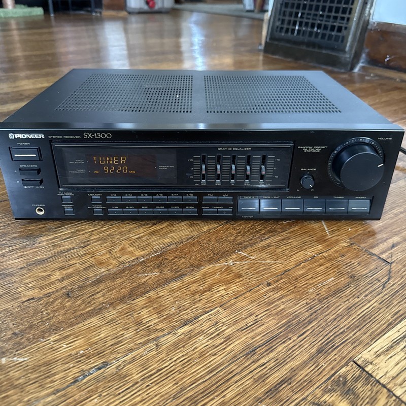 Vintage Pioneer SX-1300 Stereo Receiver