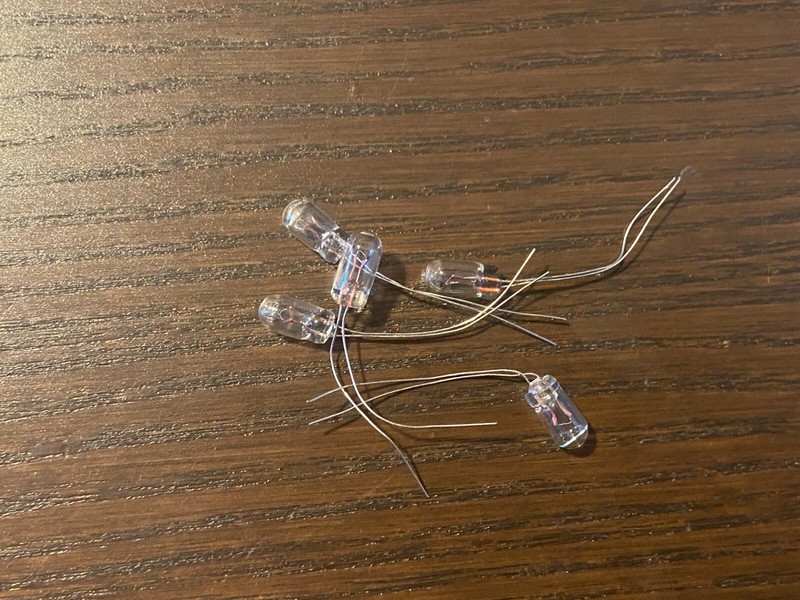 5 New Grain-of-Wheat Bulbs 6v 70mA Lamps Vintage Receiver Lights 4MM