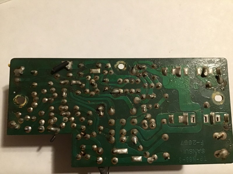 Sansui 80808db F-2667 power supply relay board. gallery
