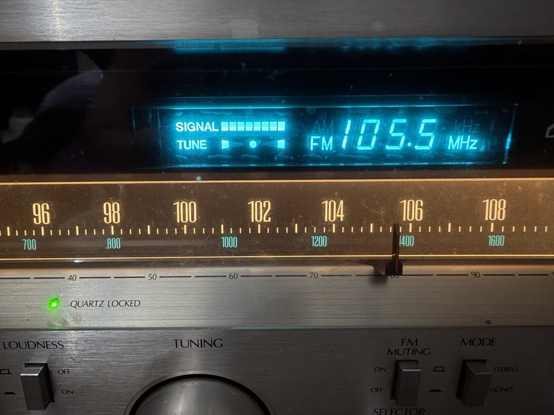 SANSUI G-7700 Vintage AM/FM Receiver 2 Channels 120 Watts gallery