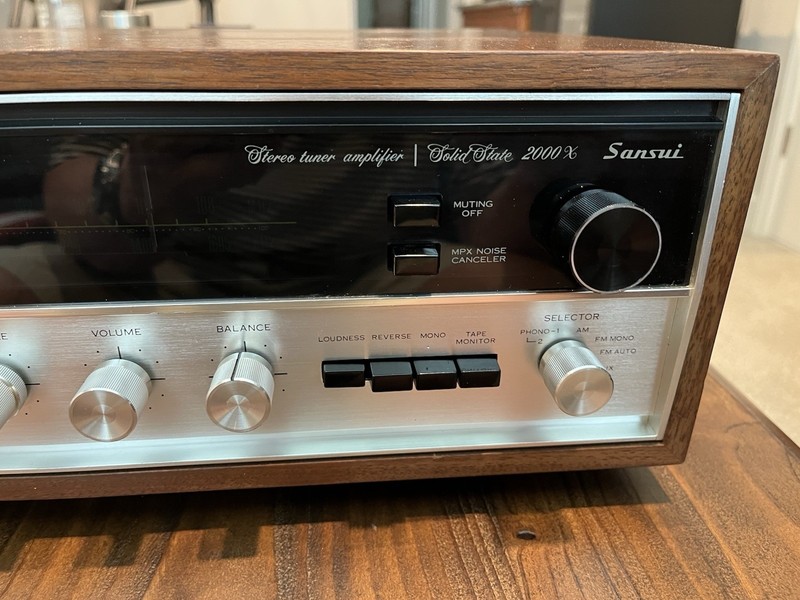 Sansui 2000X Vintage Stereo Receiver Excellent Condition. gallery