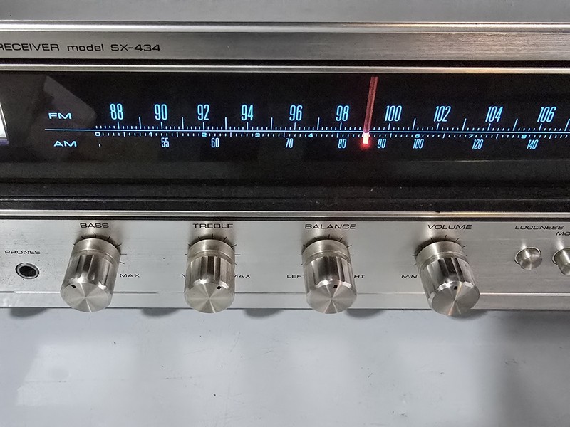 Vintage 1970's Pioneer SX-434 Stereo Receiver! All Original! gallery