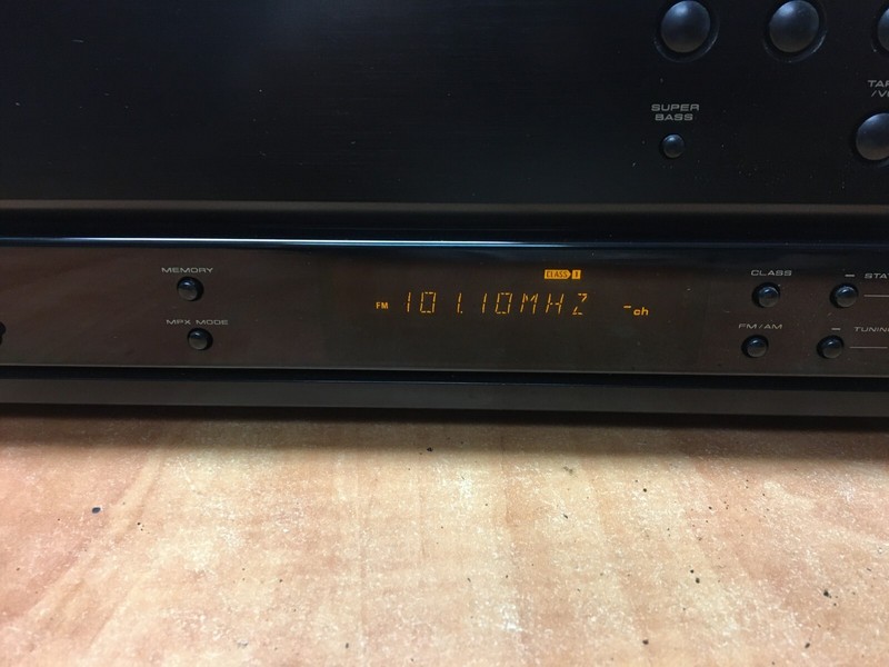 Pioneer SX-205 Stereo Receiver - Tested and Working - No Remote gallery