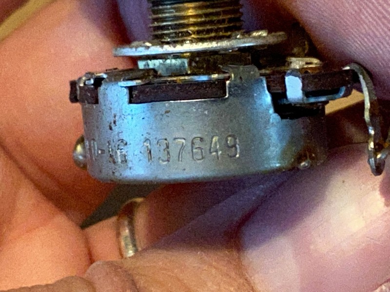 Vintage 1956 CTS Potentiometer 500k Ohms Audio Taper Guitar Pot Long w/Loudness gallery