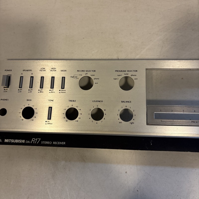 Mitsubishi DA-R17 Faceplate And Glass Only gallery