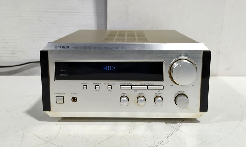 Yamaha RX-E100 40W Per Channel 6Ω AM / FM Radio Vintage Stereo Receiver