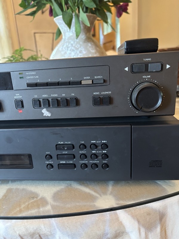 NAD 7225PE Stereo Receiver 85W Power Envelope And 3 CD Player gallery