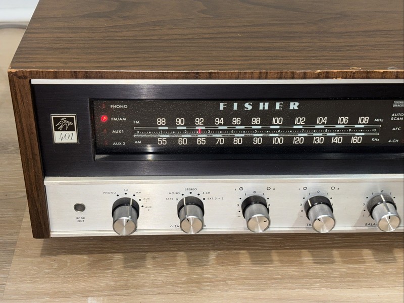 Vintage 1970's Fisher 401 ~ AM/FM Stereo Receiver ~ Please READ gallery
