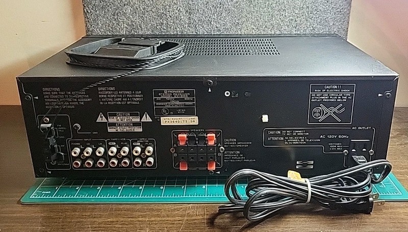 Vintage Pioneer SX-203 AM / FM / Phono Stereo Receiver UnTested - Turns On gallery