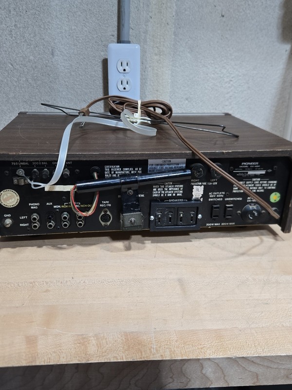 Vintage Pioneer SX-424 12W AM/FM Stereo Receiver Tuner Tested Working Antenna gallery