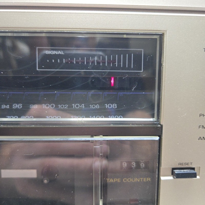 ​Vintage Fisher MC708 Audio Component System - Working But Cassette Runs Slow gallery