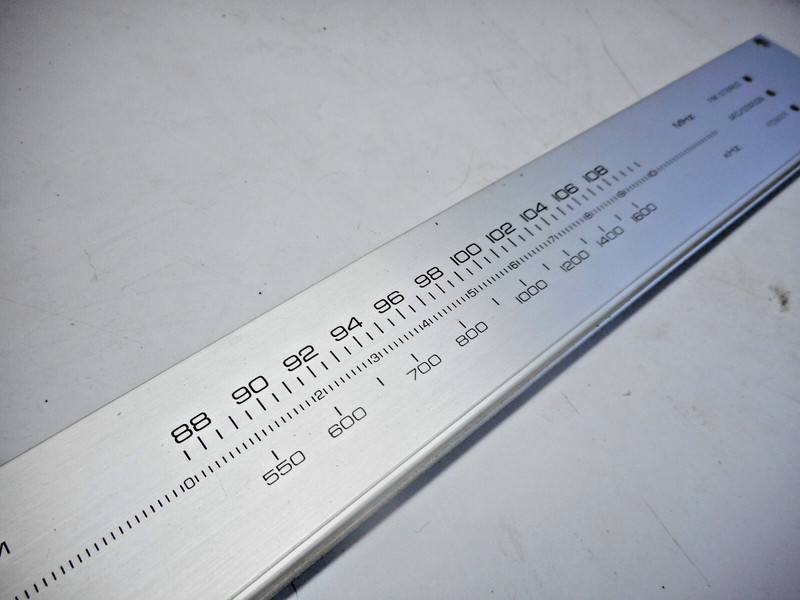 YAMAHA CR-600 STEREO RECEIVER - TUNING PLATE - PARTING OUT gallery