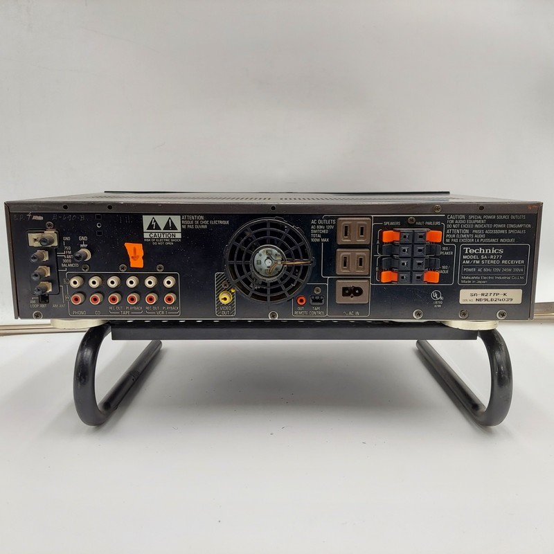 Technics SA-R277 Quarts Synthesizer AM/Fm Stereo Receiver gallery
