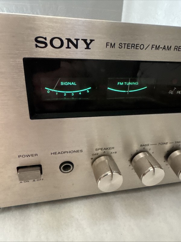 Sony STR-3800 AM/FM Stereo Receiver Vintage 70s Untested Parts As Is gallery