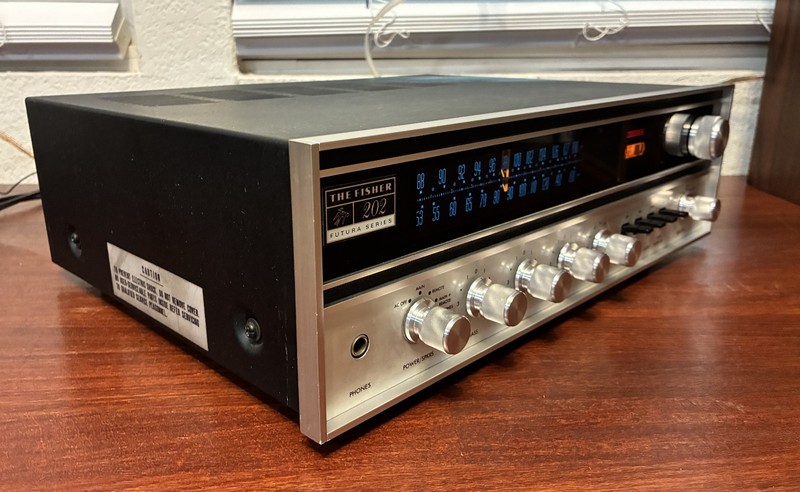 The Fisher 202 Futura Series Vintage AM-FM Stereo Receiver gallery
