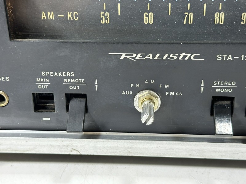 Vintage 1971 Realistic STA-120 Solid State AM/FM Stereo Receiver ~ AS-IS/PARTS gallery