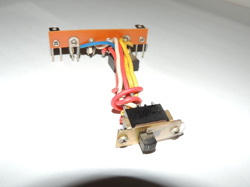 Kenwood Model Eleven AC-125v -250v Slide Switch S31-2001-05 gallery
